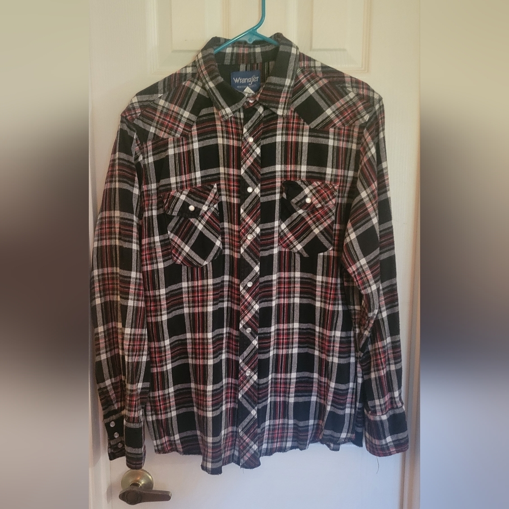 Women's Wrangler flannel shirt